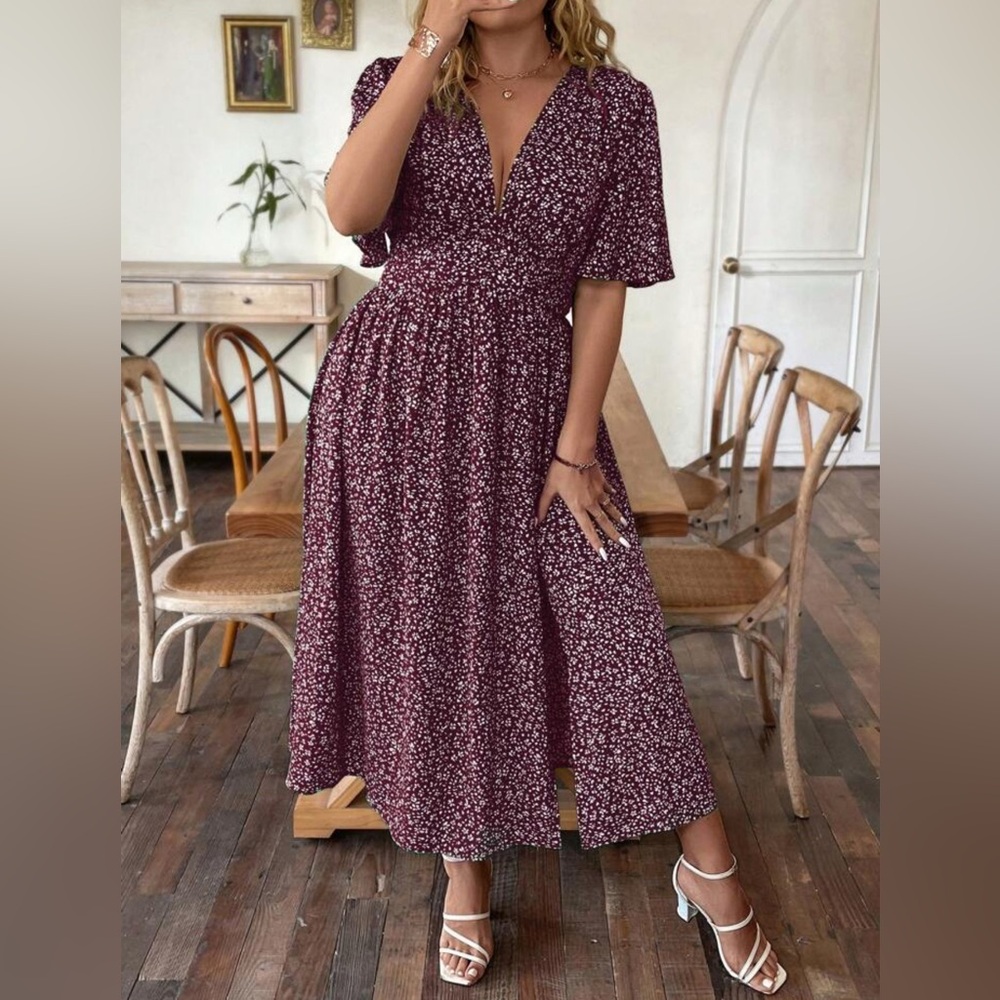 Floral V-Neck Maxi Dress - Purple with small flowers